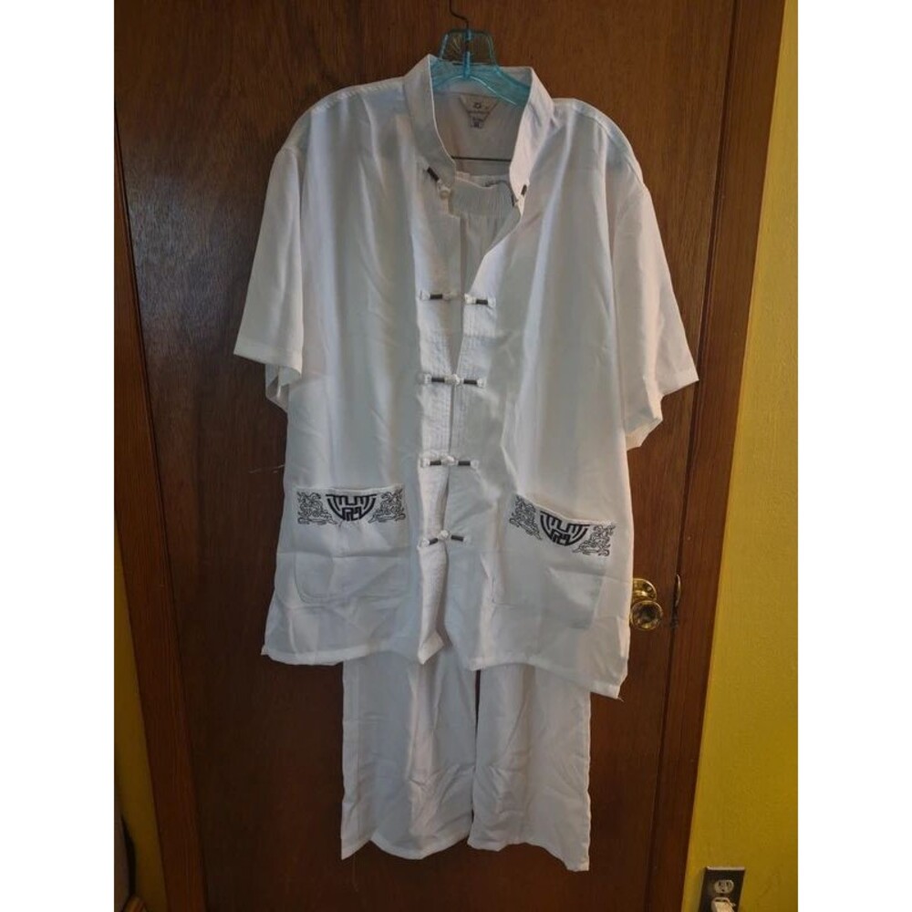 Mens Chinese Tang Suit Nwot size 44